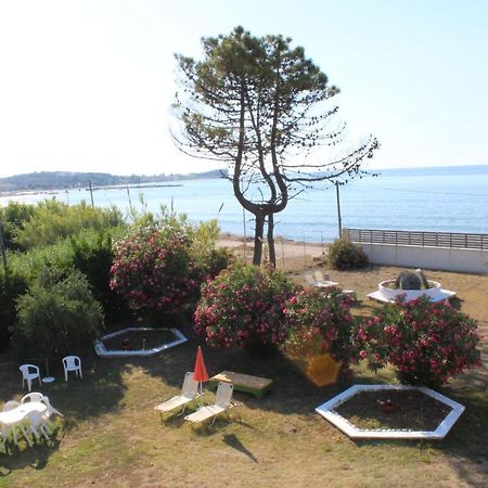 Nikos Seaside Apartments Litheres Kültér fotó