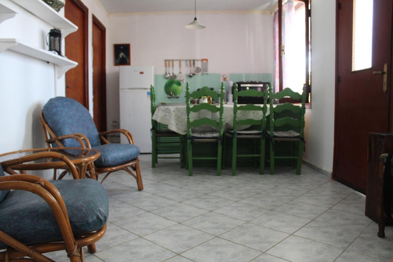 Nikos Seaside Apartments Litheres Kültér fotó
