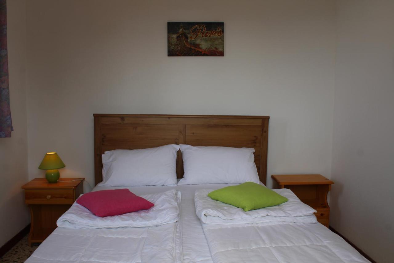 Nikos Seaside Apartments Litheres Kültér fotó