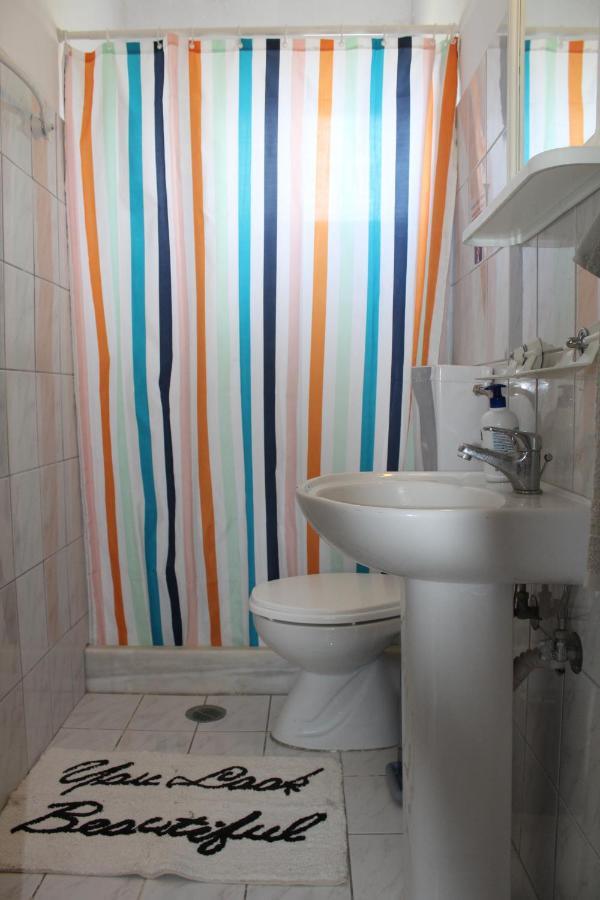 Nikos Seaside Apartments Litheres Kültér fotó